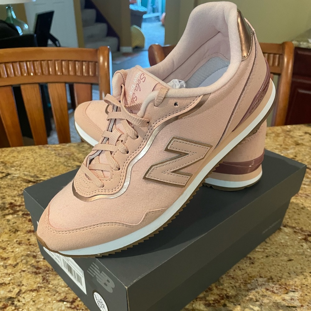 New Balance Sola Sleek *NEW*